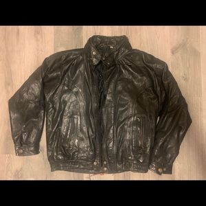 Vintage leather jacket sz L/XL